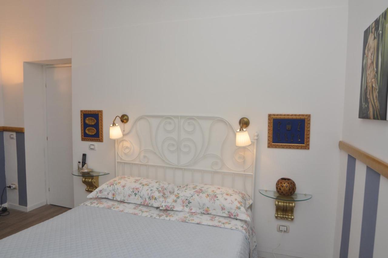 Brenta 12 Bed and Breakfast Messina Exteriör bild