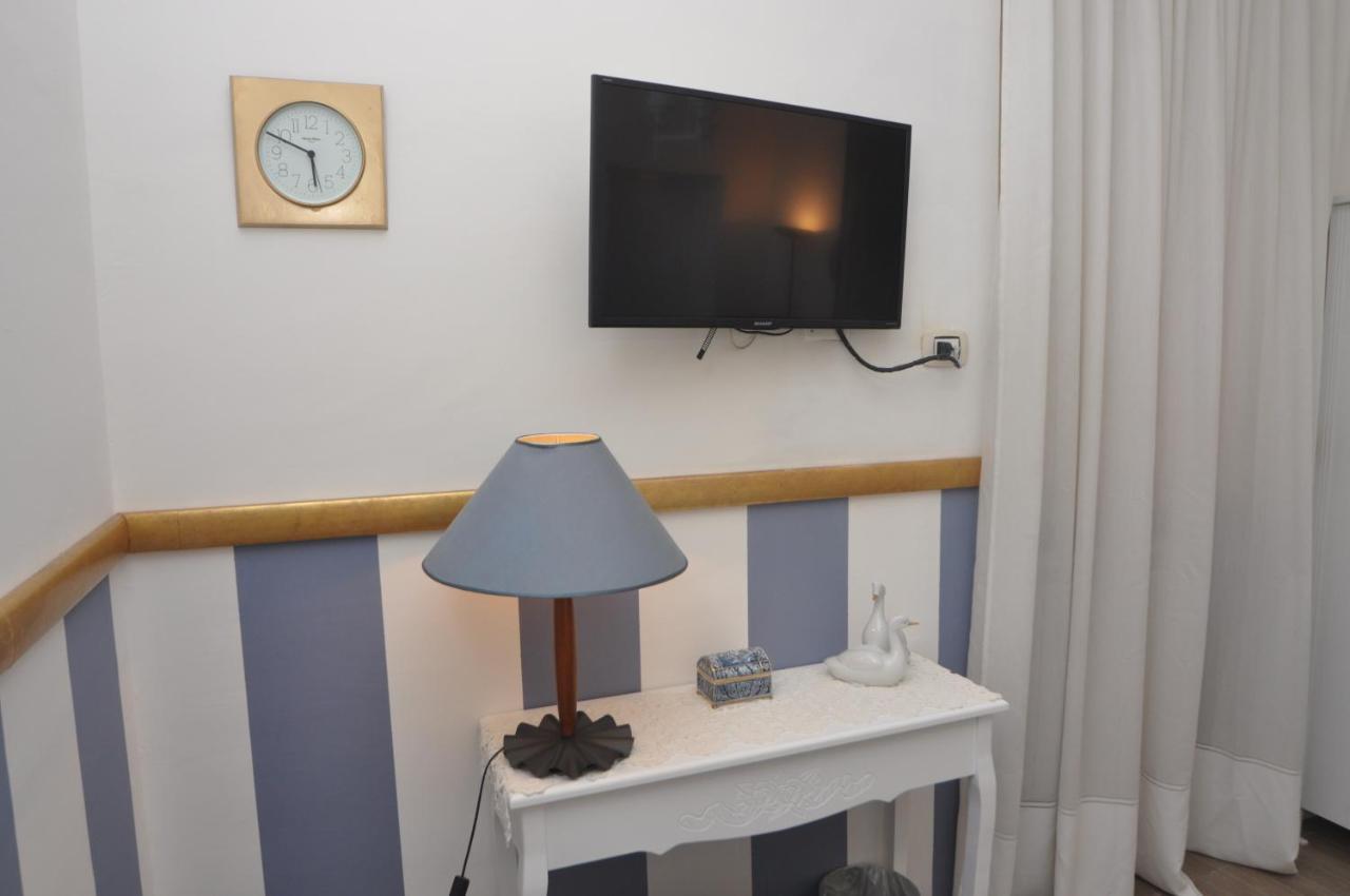 Brenta 12 Bed and Breakfast Messina Exteriör bild